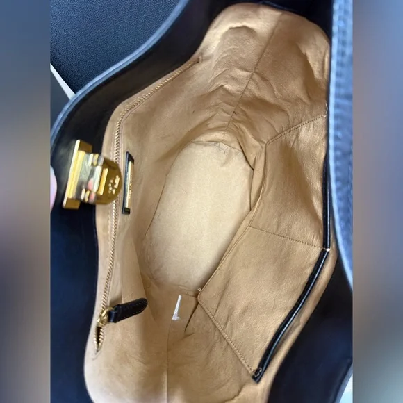 Ralph Lauren Leather Medium Harlow Hobo Black Bucket Bag Shoulder Handbag - Picture 9 of 9